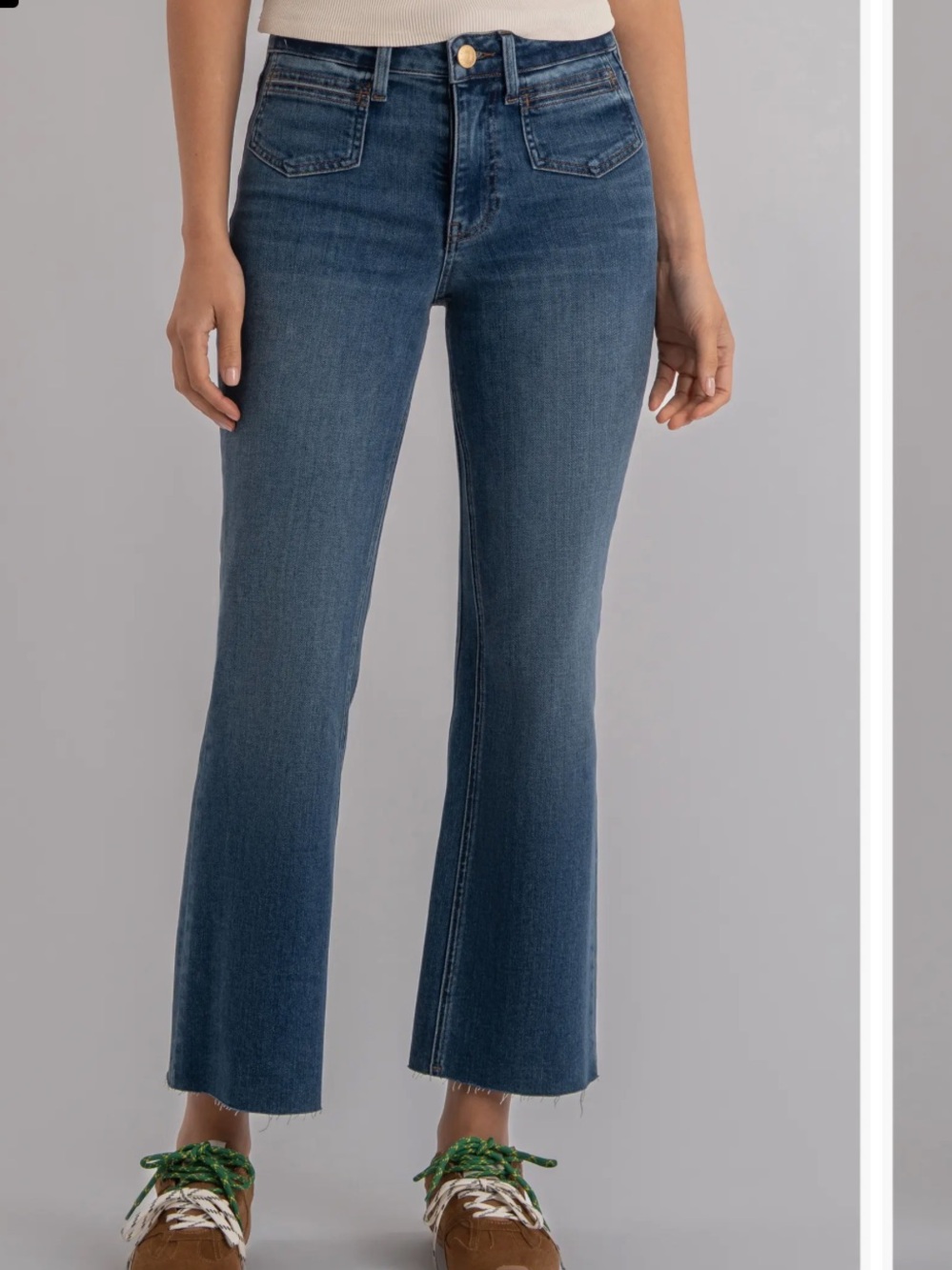 Kut From Cloth Kelsey high rise Cropped Flare Jeans in Unbreakable Blue 10P